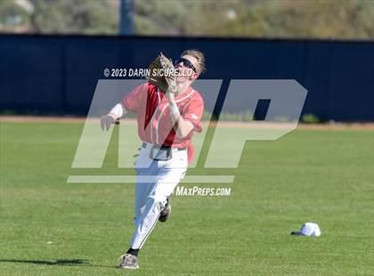 Thumbnail 3 in Arapahoe vs. Thurston (Coach Bob Invitational) photogallery.