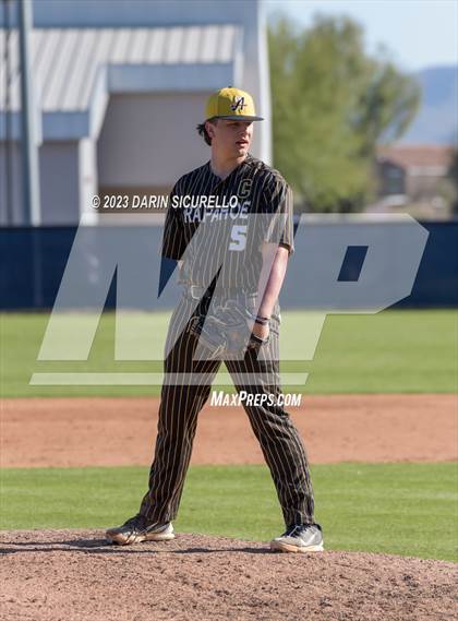 Thumbnail 2 in Arapahoe vs. Thurston (Coach Bob Invitational) photogallery.