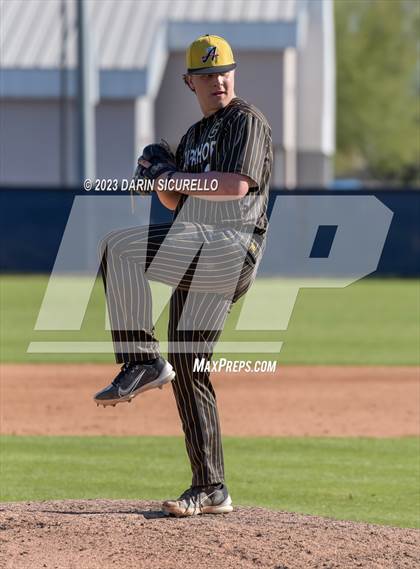 Thumbnail 1 in Arapahoe vs. Thurston (Coach Bob Invitational) photogallery.
