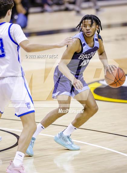 Thumbnail 3 in Father Tolton vs Bartlesville (Norm Stewart Classic) photogallery.