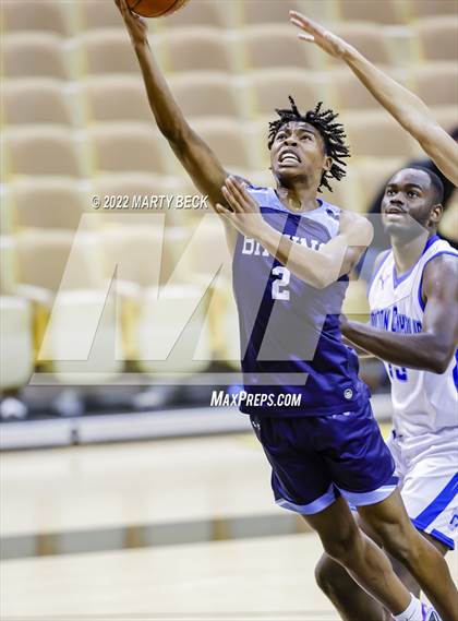 Thumbnail 3 in Father Tolton vs Bartlesville (Norm Stewart Classic) photogallery.