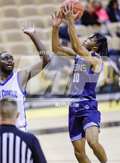 Thumbnail 2 in Father Tolton vs Bartlesville (Norm Stewart Classic) photogallery.