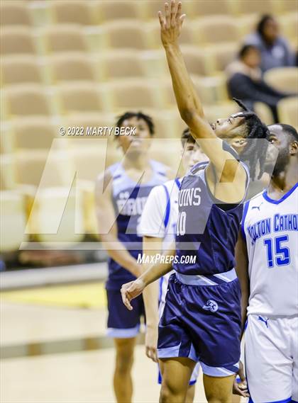 Thumbnail 2 in Father Tolton vs Bartlesville (Norm Stewart Classic) photogallery.