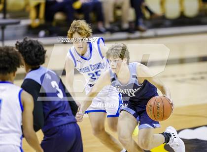 Thumbnail 2 in Father Tolton vs Bartlesville (Norm Stewart Classic) photogallery.