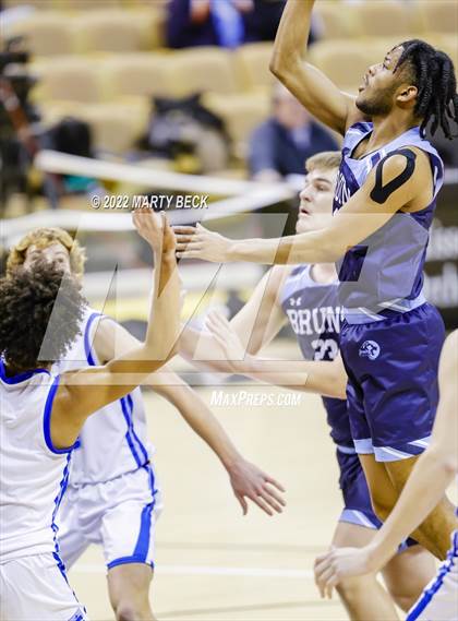Thumbnail 1 in Father Tolton vs Bartlesville (Norm Stewart Classic) photogallery.