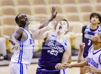 Thumbnail 1 in Father Tolton vs Bartlesville (Norm Stewart Classic) photogallery.