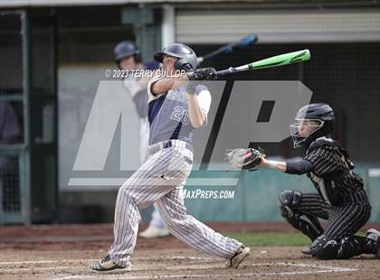 Thumbnail 3 in Hunter @ Kearns photogallery.