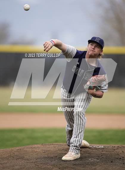 Thumbnail 3 in Hunter @ Kearns photogallery.