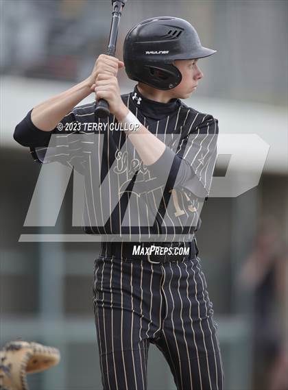 Thumbnail 2 in Hunter @ Kearns photogallery.