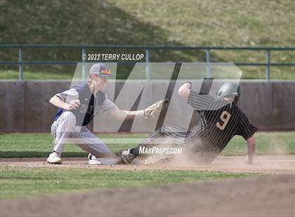 Thumbnail 1 in Hunter @ Kearns photogallery.