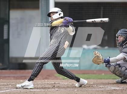 Thumbnail 2 in Hunter @ Kearns photogallery.