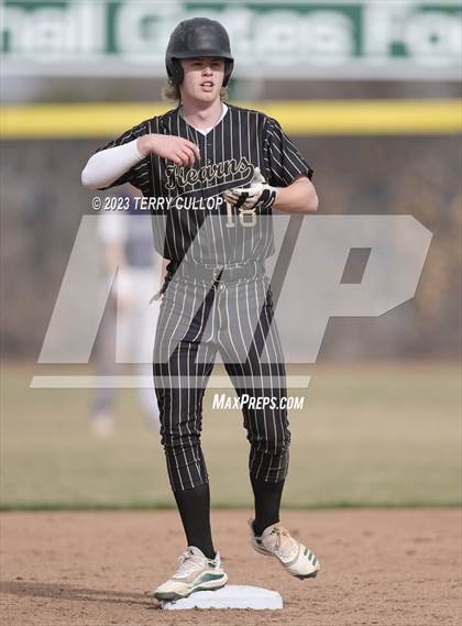 Thumbnail 3 in Hunter @ Kearns photogallery.