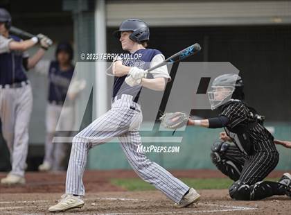 Thumbnail 3 in Hunter @ Kearns photogallery.
