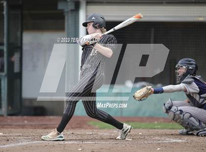 Thumbnail 1 in Hunter @ Kearns photogallery.