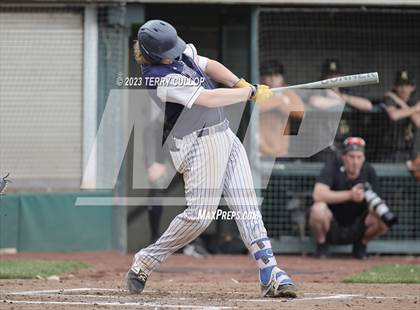 Thumbnail 3 in Hunter @ Kearns photogallery.