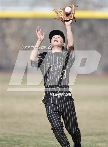 Thumbnail 3 in Hunter @ Kearns photogallery.