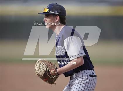 Thumbnail 1 in Hunter @ Kearns photogallery.