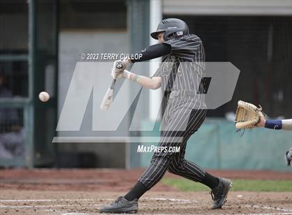 Thumbnail 1 in Hunter @ Kearns photogallery.