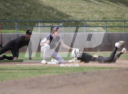 Thumbnail 3 in Hunter @ Kearns photogallery.