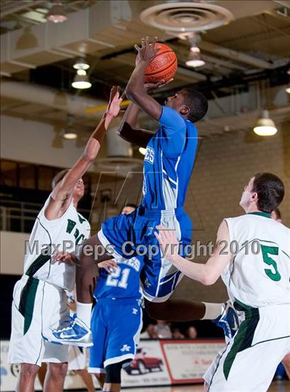 Thumbnail 1 in Twentynine Palms vs. Alta Loma (MLK I Have A Dream Classic) photogallery.