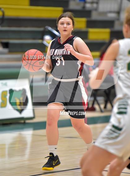 Thumbnail 1 in Red Mountain vs Basha photogallery.