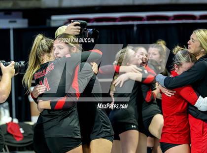 Thumbnail 3 in Bridgeport vs. Hoover (WVSSAC Class AAA Final) photogallery.