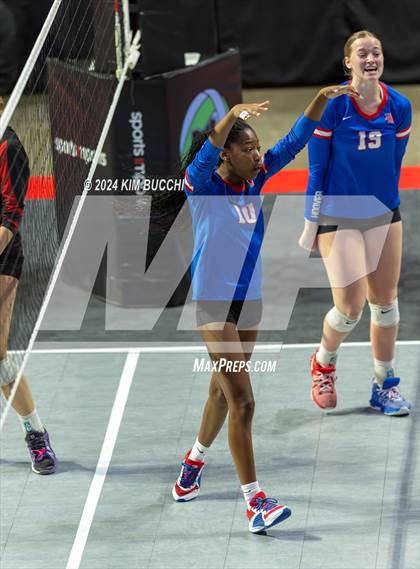 Thumbnail 2 in Bridgeport vs. Hoover (WVSSAC Class AAA Final) photogallery.