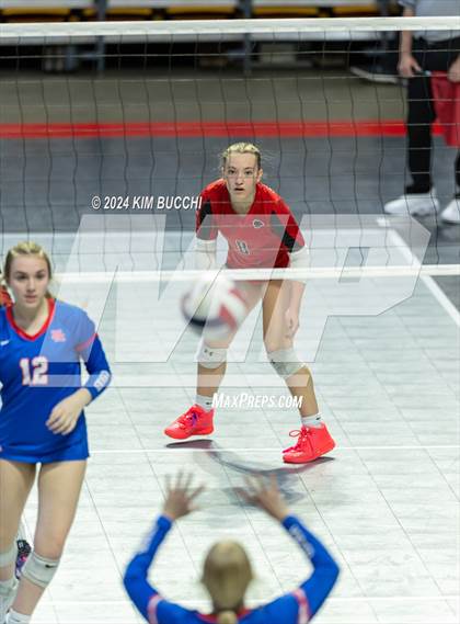 Thumbnail 2 in Bridgeport vs. Hoover (WVSSAC Class AAA Final) photogallery.