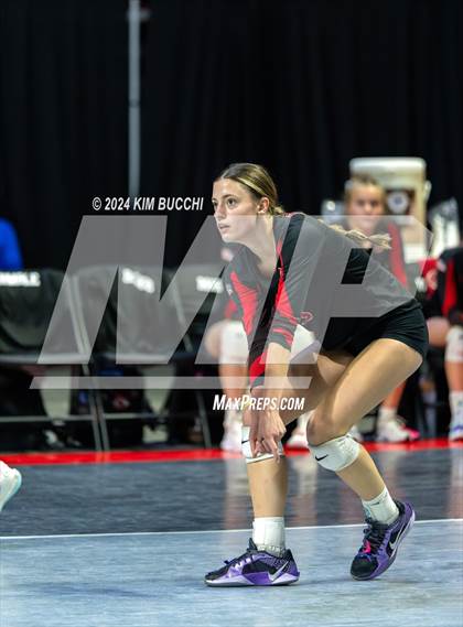 Thumbnail 1 in Bridgeport vs. Hoover (WVSSAC Class AAA Final) photogallery.