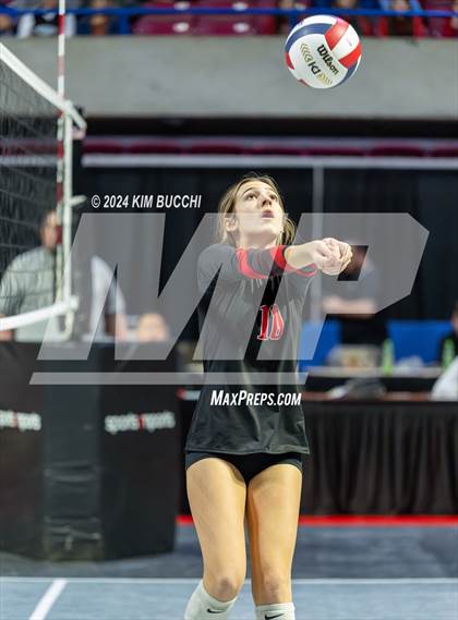 Thumbnail 2 in Bridgeport vs. Hoover (WVSSAC Class AAA Final) photogallery.