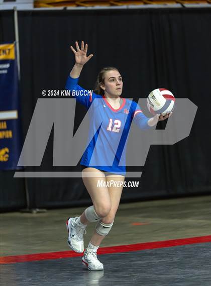Thumbnail 1 in Bridgeport vs. Hoover (WVSSAC Class AAA Final) photogallery.