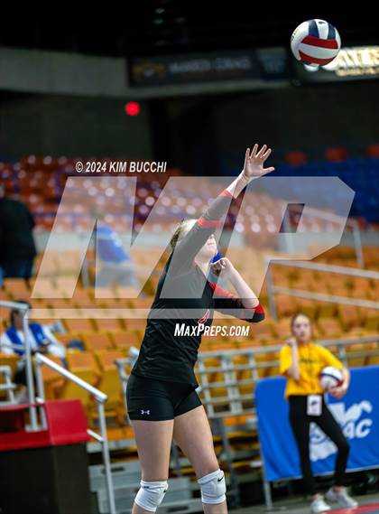 Thumbnail 2 in Bridgeport vs. Hoover (WVSSAC Class AAA Final) photogallery.