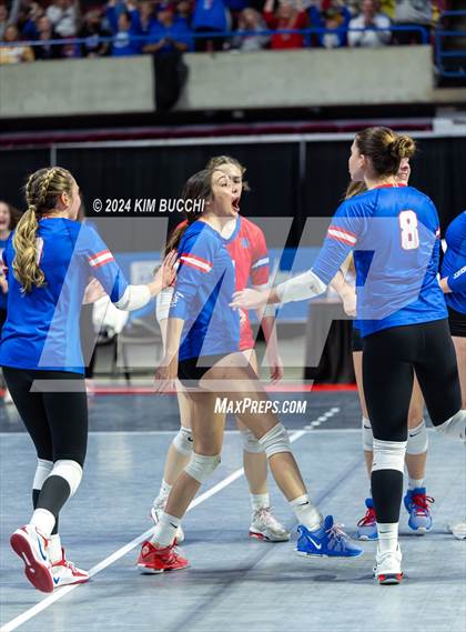 Thumbnail 3 in Bridgeport vs. Hoover (WVSSAC Class AAA Final) photogallery.