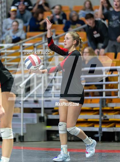 Thumbnail 1 in Bridgeport vs. Hoover (WVSSAC Class AAA Final) photogallery.