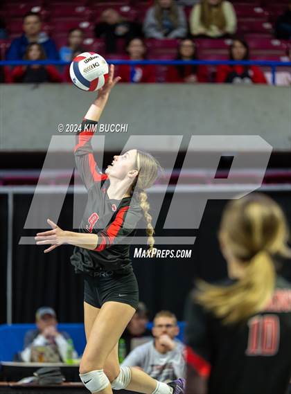 Thumbnail 3 in Bridgeport vs. Hoover (WVSSAC Class AAA Final) photogallery.