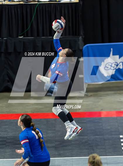 Thumbnail 2 in Bridgeport vs. Hoover (WVSSAC Class AAA Final) photogallery.