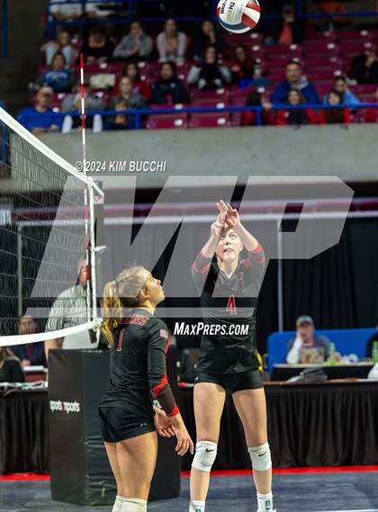 Thumbnail 3 in Bridgeport vs. Hoover (WVSSAC Class AAA Final) photogallery.