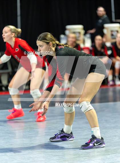Thumbnail 2 in Bridgeport vs. Hoover (WVSSAC Class AAA Final) photogallery.