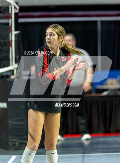 Thumbnail 1 in Bridgeport vs. Hoover (WVSSAC Class AAA Final) photogallery.