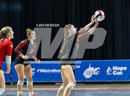 Thumbnail 3 in Bridgeport vs. Hoover (WVSSAC Class AAA Final) photogallery.