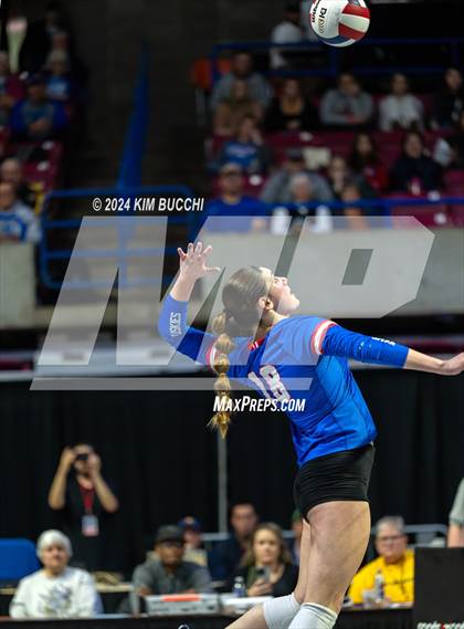 Thumbnail 1 in Bridgeport vs. Hoover (WVSSAC Class AAA Final) photogallery.