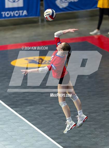 Thumbnail 1 in Bridgeport vs. Hoover (WVSSAC Class AAA Final) photogallery.