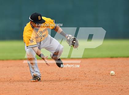 Thumbnail 1 in Lee [Robert E.] vs Brennan (NISD Baseball Tournament) photogallery.
