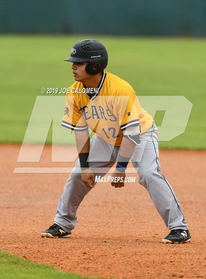 Thumbnail 1 in Lee [Robert E.] vs Brennan (NISD Baseball Tournament) photogallery.