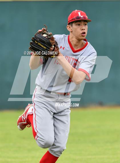 Thumbnail 2 in Lee [Robert E.] vs Brennan (NISD Baseball Tournament) photogallery.