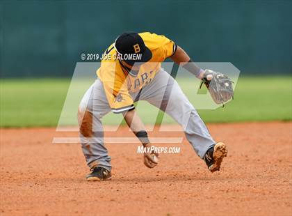 Thumbnail 2 in Lee [Robert E.] vs Brennan (NISD Baseball Tournament) photogallery.