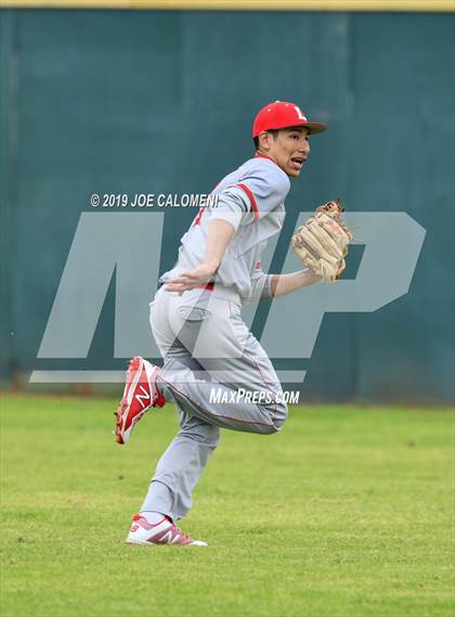 Thumbnail 3 in Lee [Robert E.] vs Brennan (NISD Baseball Tournament) photogallery.