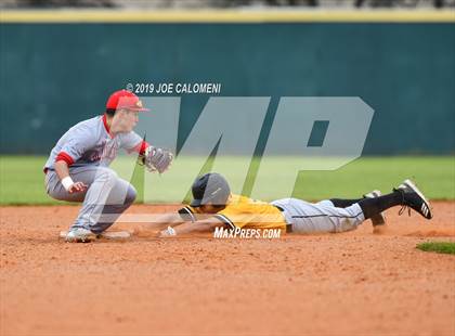 Thumbnail 1 in Lee [Robert E.] vs Brennan (NISD Baseball Tournament) photogallery.