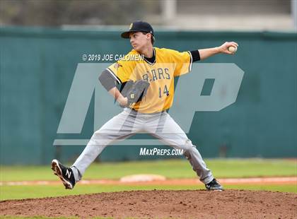 Thumbnail 3 in Lee [Robert E.] vs Brennan (NISD Baseball Tournament) photogallery.