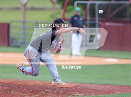 Thumbnail 3 in Myers Park vs. Ballantyne Ridge  photogallery.